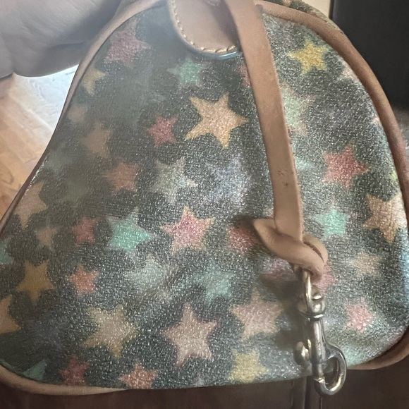 Vintage stars Dooney & Bourke barrel shoulder handbag in black - Picture 11 of 14